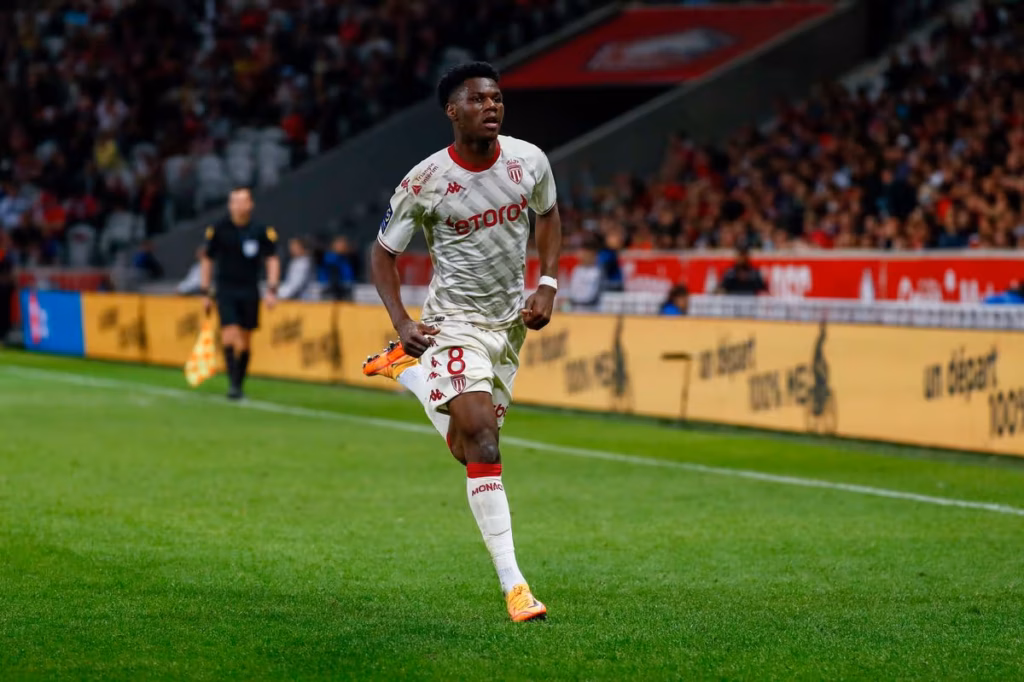 0_Aurelien-Tchouameni-now-has-five-goals-and-two-assists-from-deep-lying-midfield-this-season-1024x682 Rodri’s potential Real Madrid move could open new opportunity for Man Utd