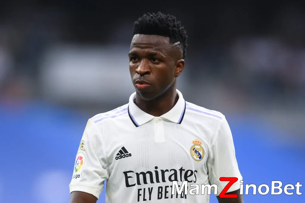 real-madrid-cf-v-fc-barcelona-laliga-santander-2-2-scaled-1-1024x683 Arsenal monitor Vinicius Junior as Real Madrid yet to finalise new contract