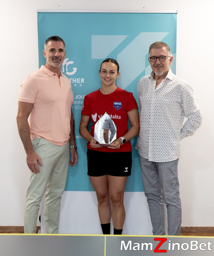 750_1512-copy-855x1024 Malta Women’s Beach Handball National Team received MSJA Fair Play Award
