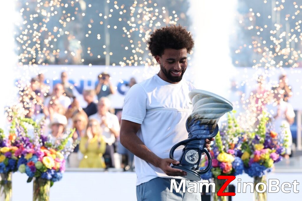 WhatsApp-Image-2026-08-23-at-19.55.38-1024x683 Arthur Fils makes history with first Masters 1000 Triumph in Cincinnati