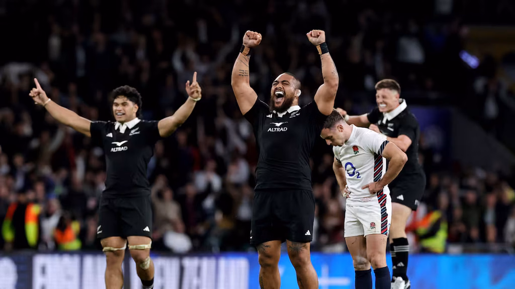 E5VQKIZLCRBKTKUL3K2J3BEIQA-1024x576 New Zealand beat Australia in Sydney as Barrett and Moorby Star