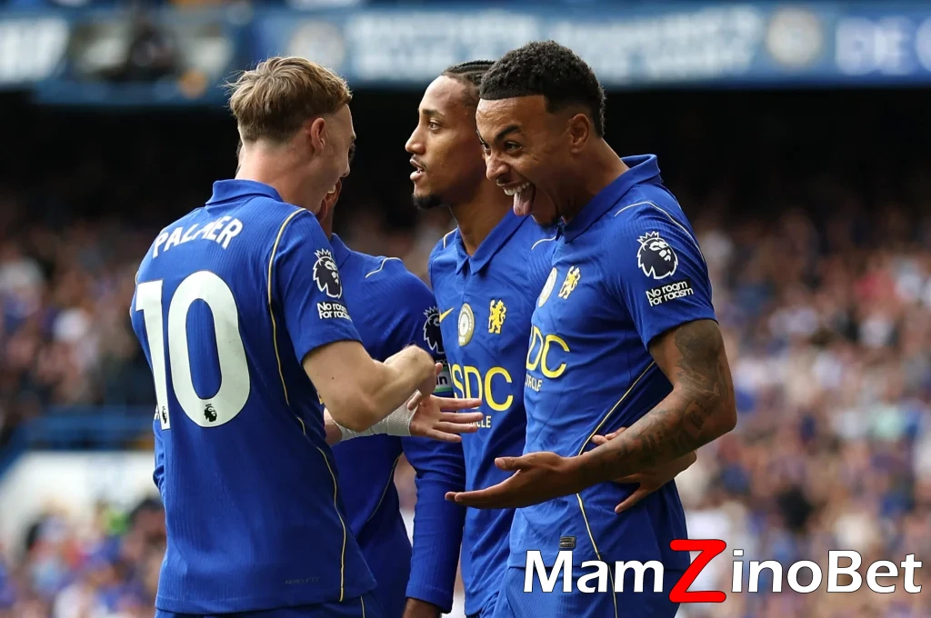 GettyImages-2294873013-1-2048x1361-1-1024x680 Martinez Sees Red as Chelsea Deepen Manchester United’s Struggles with Another Defeat